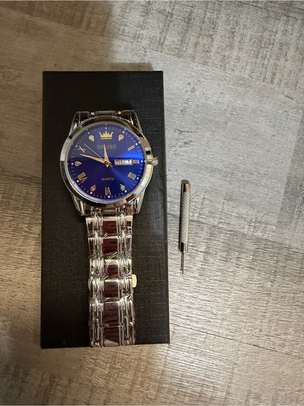 ORUSS 1853 Men’s Quartz Watch Blue Dial Day Date Silver Tone Bracelet Box